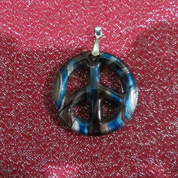 BOGO Lucite Peace Symbol Sign Charm for necklace or use as Handbag bag charm - Picture 1 of 3